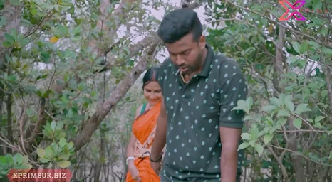 Desi Indian Bhabhi gets her enormous melons and butt pummeled in warm outdoor lovemaking