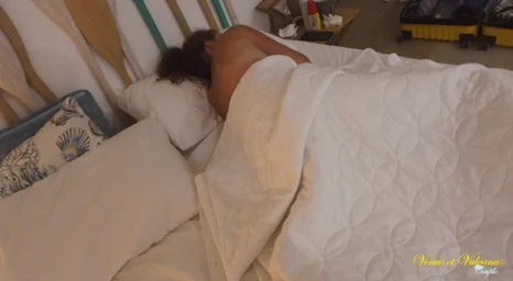 Stepmom Venus & Vulcanus wake up stepson with rock-hard chisel & spunk in HD!