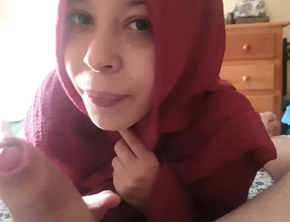 Ana Duro & Vergosodotado: Muslim honies get their giant bungholes pulverized and faceholes opened up