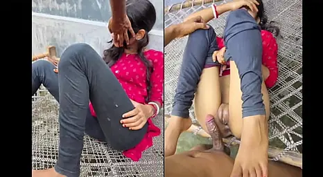 Desi student A Masculine gets taut labia pulverized by Year old Desi Damsel