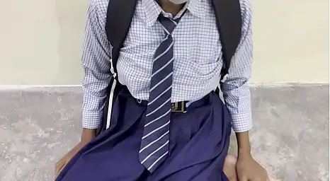 Crezyshivani & Crezysonu get super-naughty with a bbc in Boyfriend's Indian village