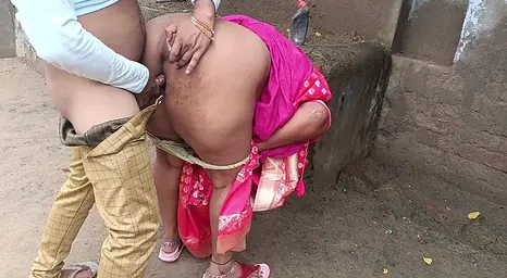 First-time buttfuck for stepbrother and step-sister in an Indian village